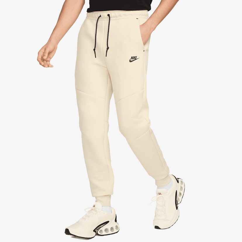 Träningsbyxor Nike Nike Tech Fleece Joggers Beige | HV0959-234