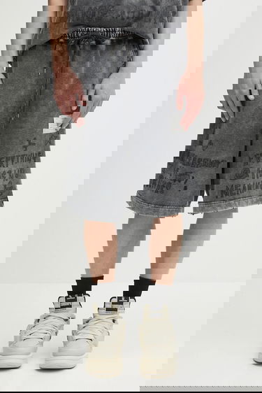 Shorts Maison MIHARA YASUHIRO Maison MIHARA YASUHIRO Bleached Shorts Grå | A14SP544, 0