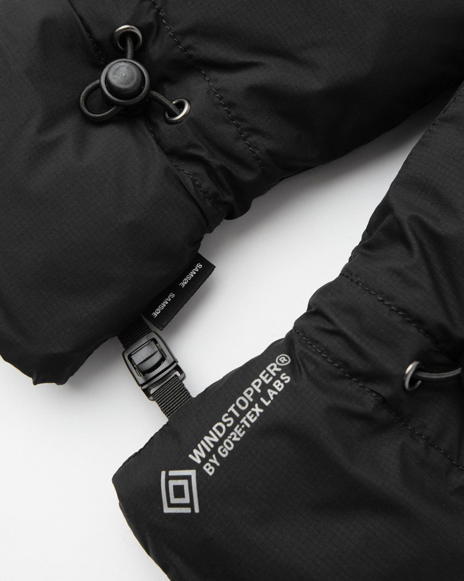 Handskar Samsoe Samsoe Samsoe Samsoe SHANNI Insulated Mittens, Size M Svart | F23300099-BLACK, 1