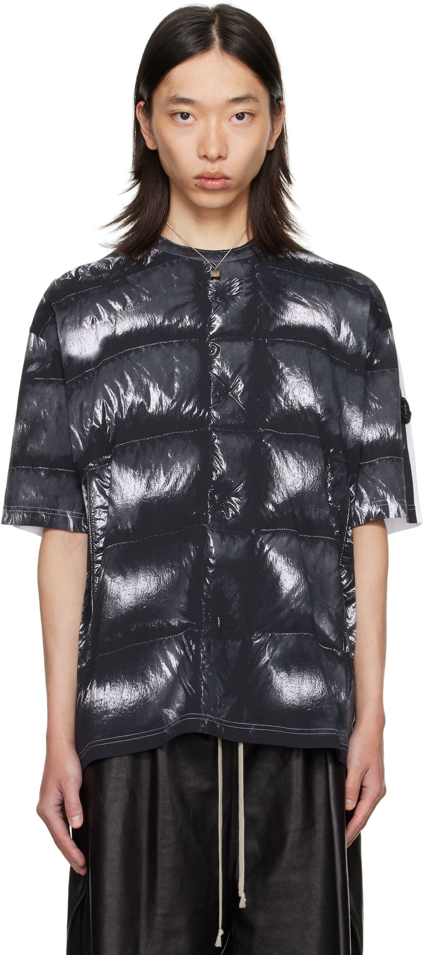 T-shirt Moncler Moncler Genius x A$AP Rocky Glossy Padded Short Sleeve T-Shirt Svart | K24048C0000189AYW