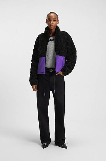 Jacka BOSS Teddy jacket with colour-blocking and embroidered logo Purpur | 50546382, 1