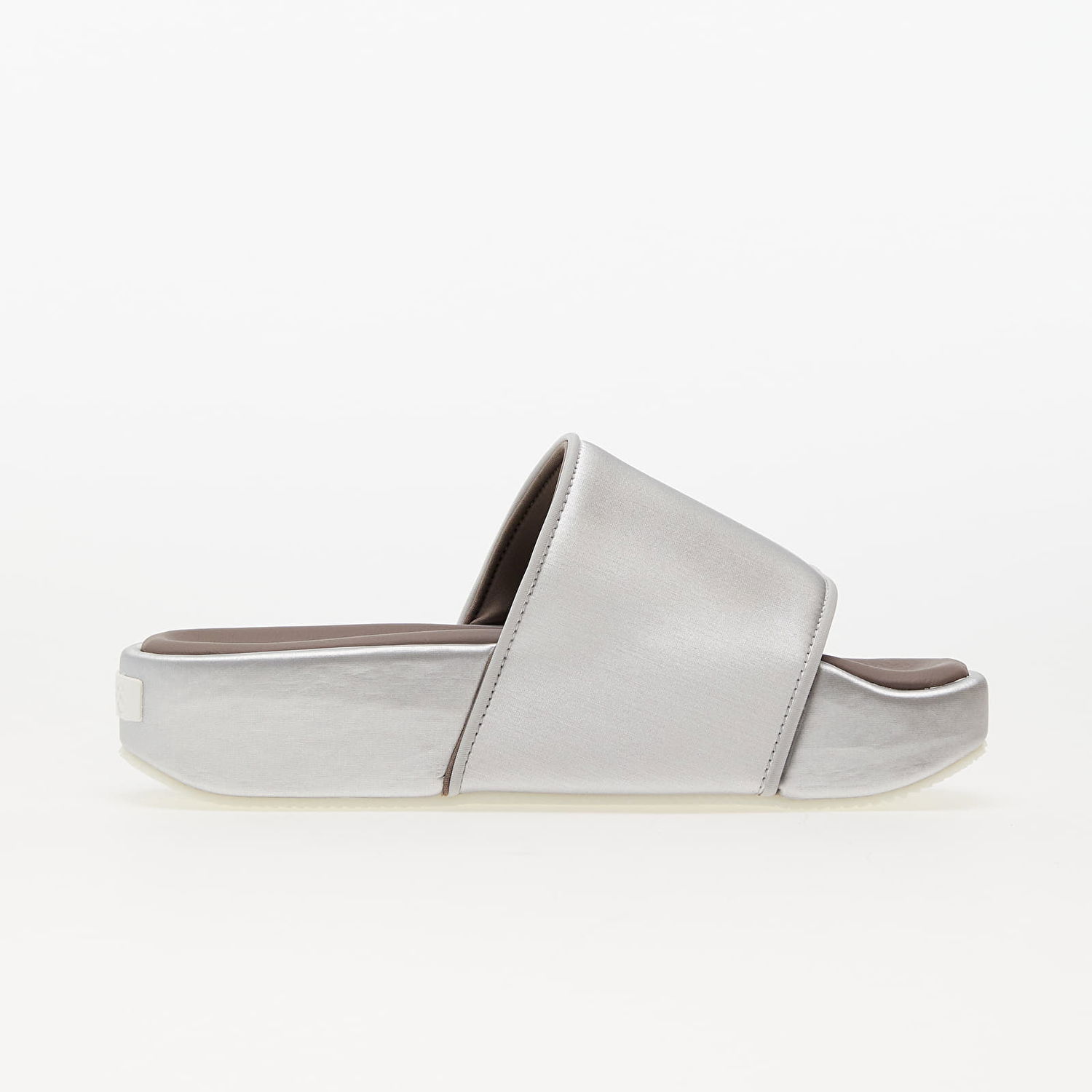 Sneakers och skor Y-3 Slide Metallisk | HQ3665, 1