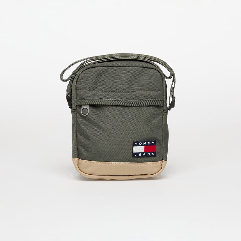 Axelväska Tommy Hilfiger Tommy Jeans Ess Daily Square Bag Grön | AM0AM13265 MRH