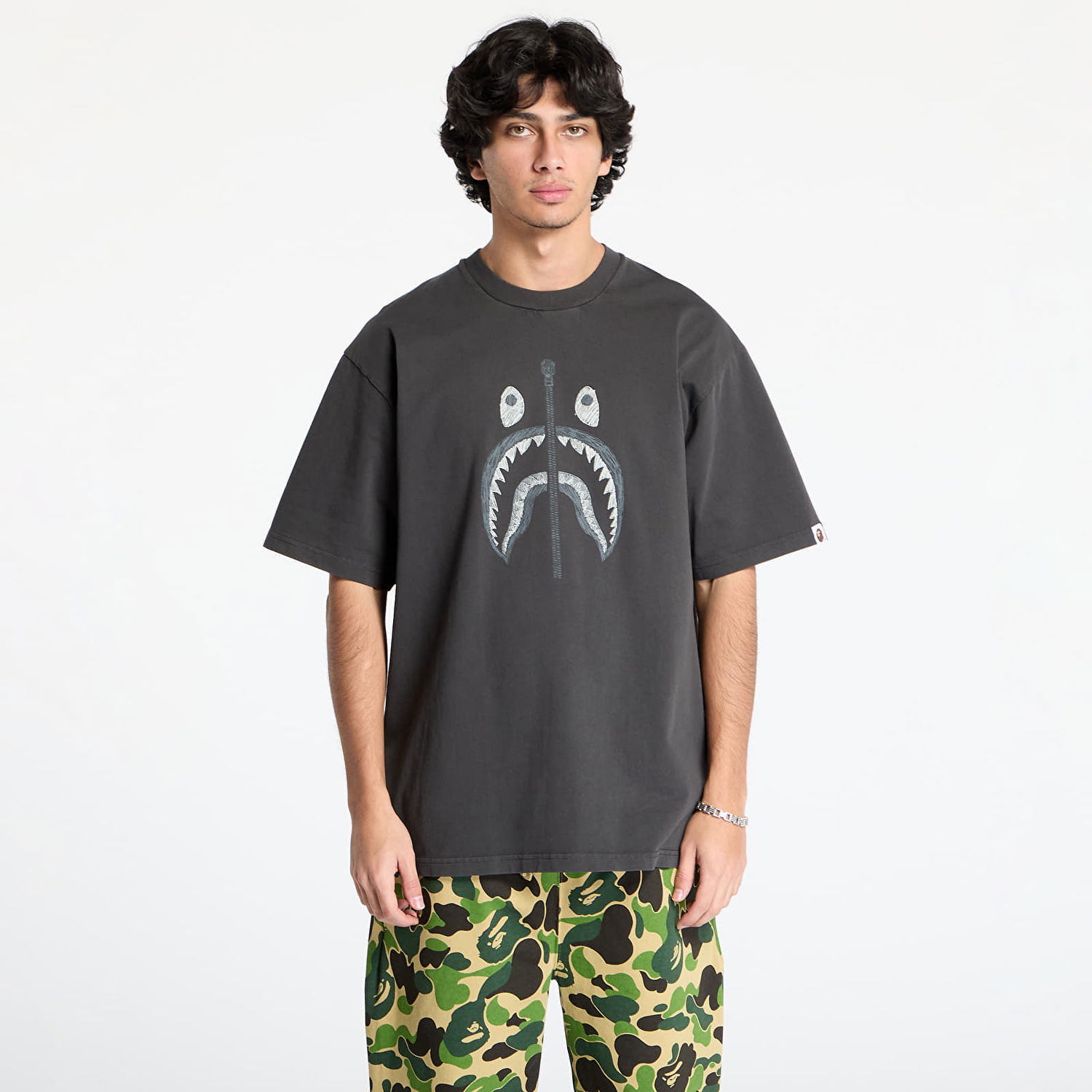 T-shirt BAPE Garment Dye Shark Relaxed Fit Tee Grå | 001CSK801316M BLK, 0