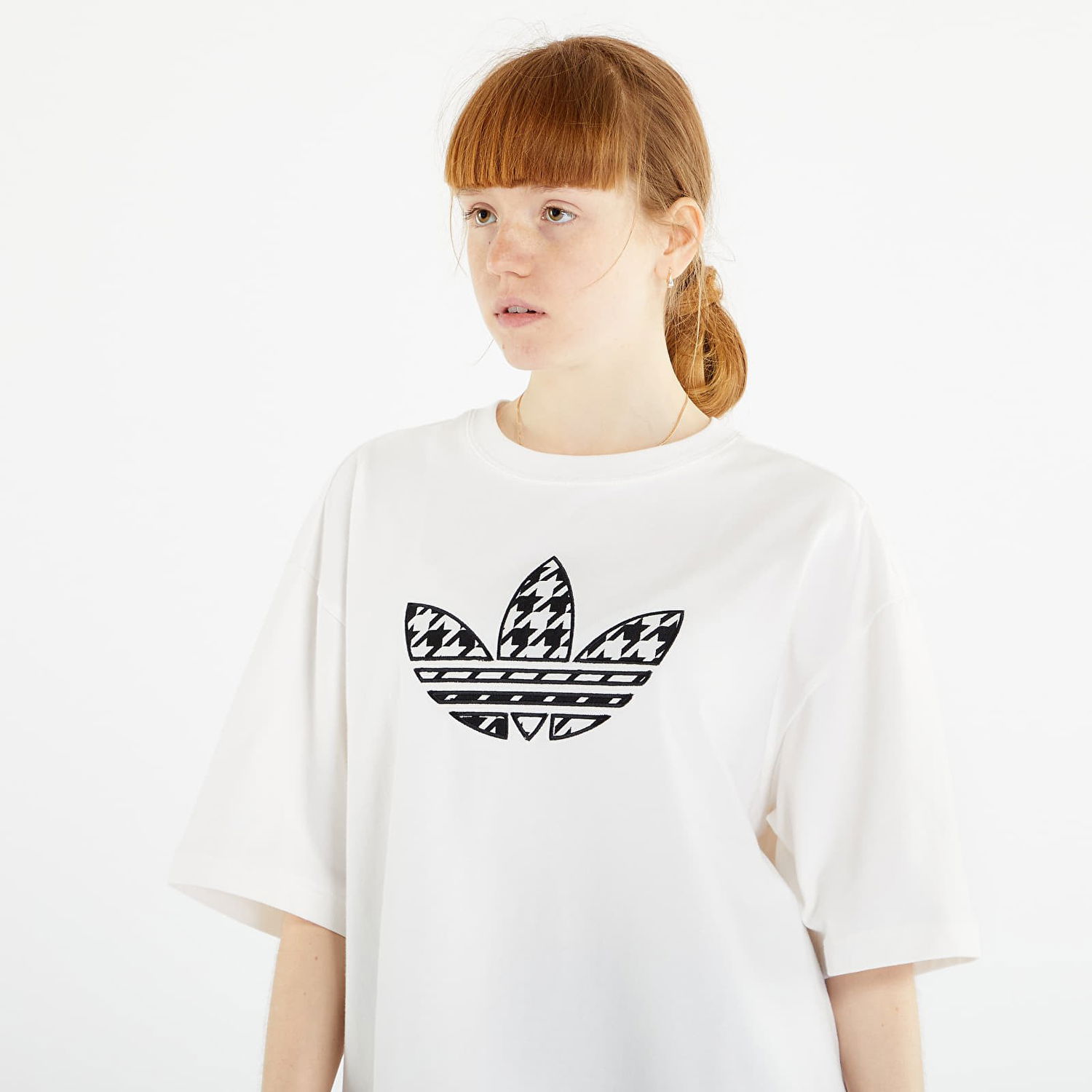 T-shirt adidas Originals Houndstooth Trefoil Infill Tee Vit | IC5144, 1