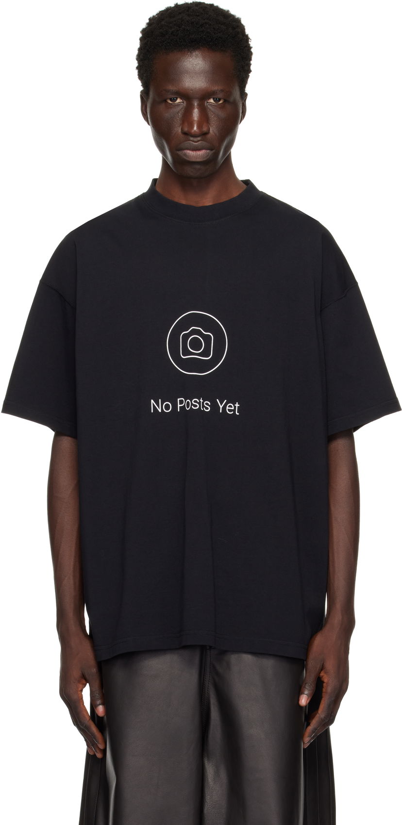 T-shirt VETEMENTS 'No Posts' T-Shirt Svart | UA66TR730B