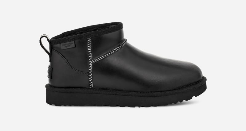 Sneakers och skor UGG Classic Ultra Mini Leather Regenerate Boot Svart | 1163490-BLK