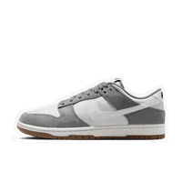 Dunk Low Retro SE