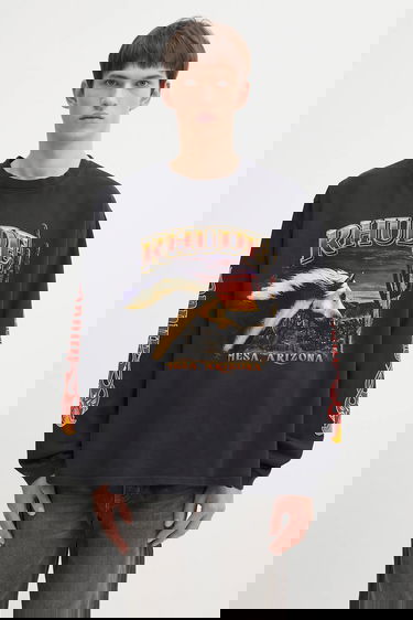 T-shirt Rhude Mesa Stallion Long-Sleeved T-Shirt with Graphic Print Svart | RHFW25TT08012, 0
