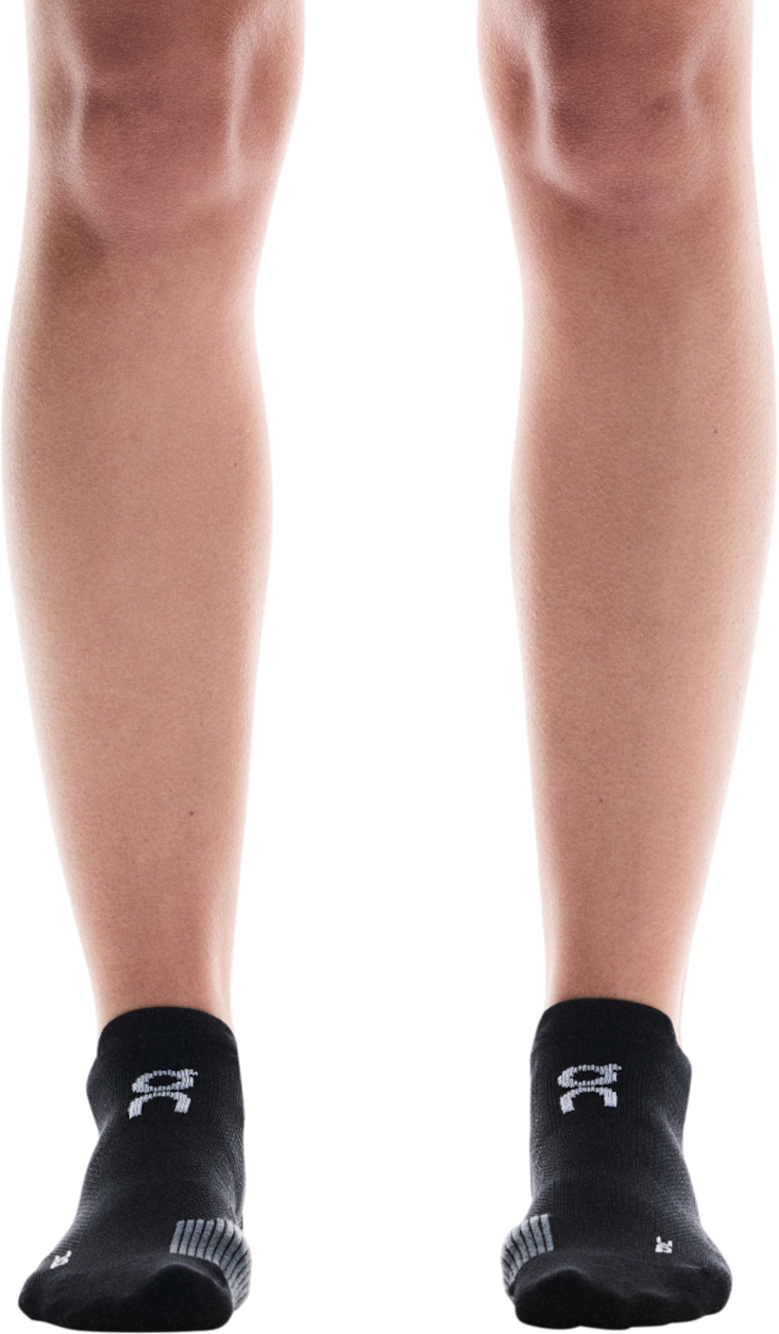 Strumpor On Running On Running Performance Run Low Socks Svart | 2uf10060106, 1
