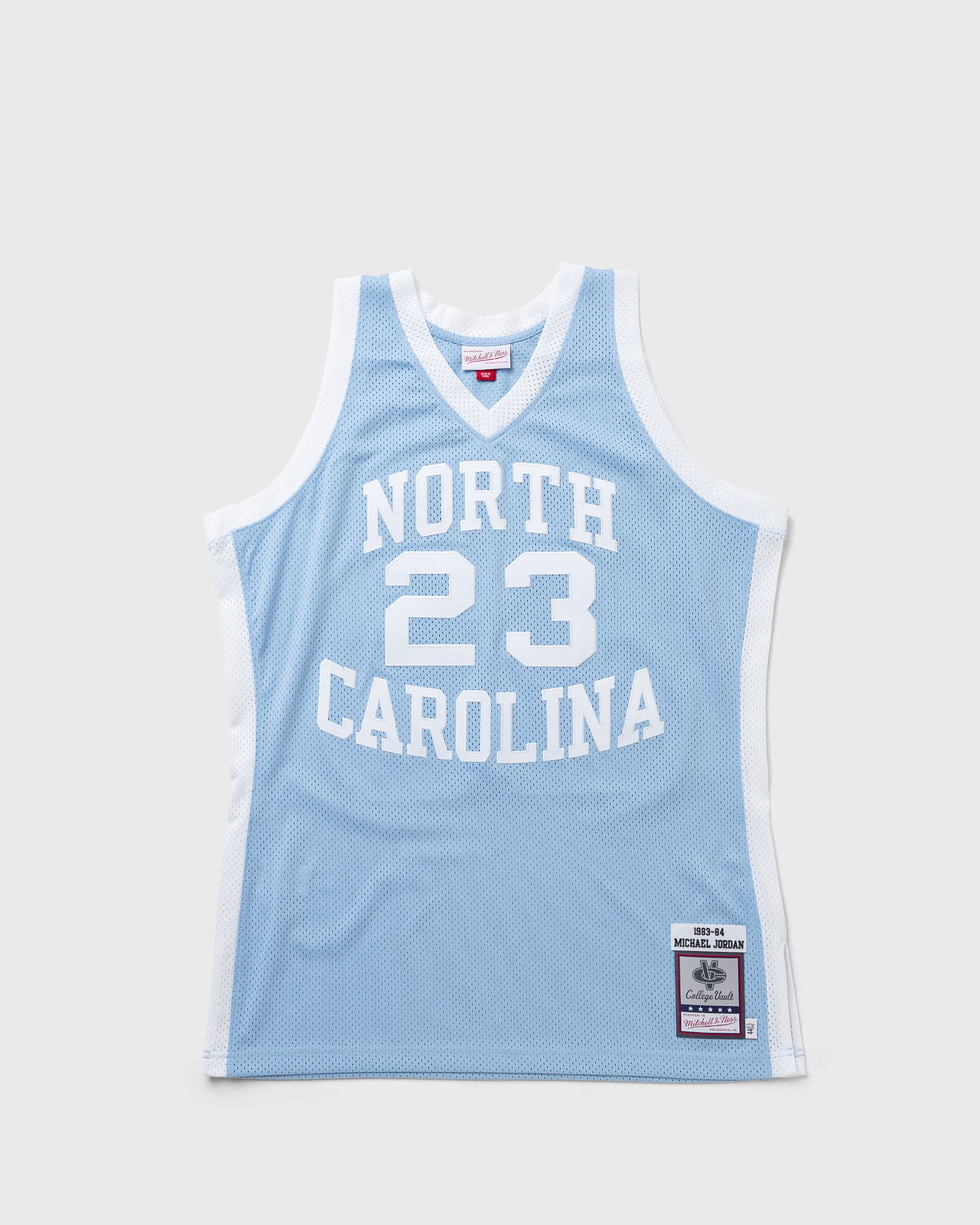 Linne Mitchell & Ness NBA Authentic Jersey University Of North Carolina 1983-84 Michael Jordan #23 Blå | AJY54495-UNC83MJOLTBL, 0