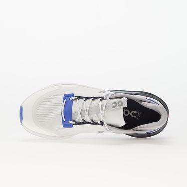 Sneakers och skor On Running Cloudnova Flux Vit | 3MD10261146, 3