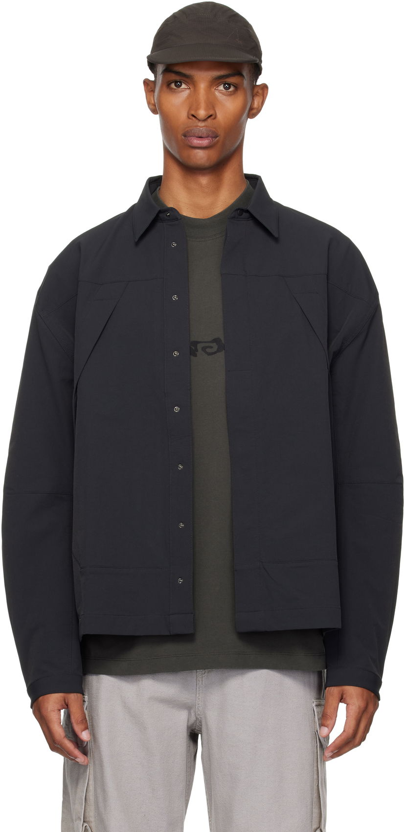 Skjorta ROA ROA Utility Overshirt Svart | RBMW0372FA264