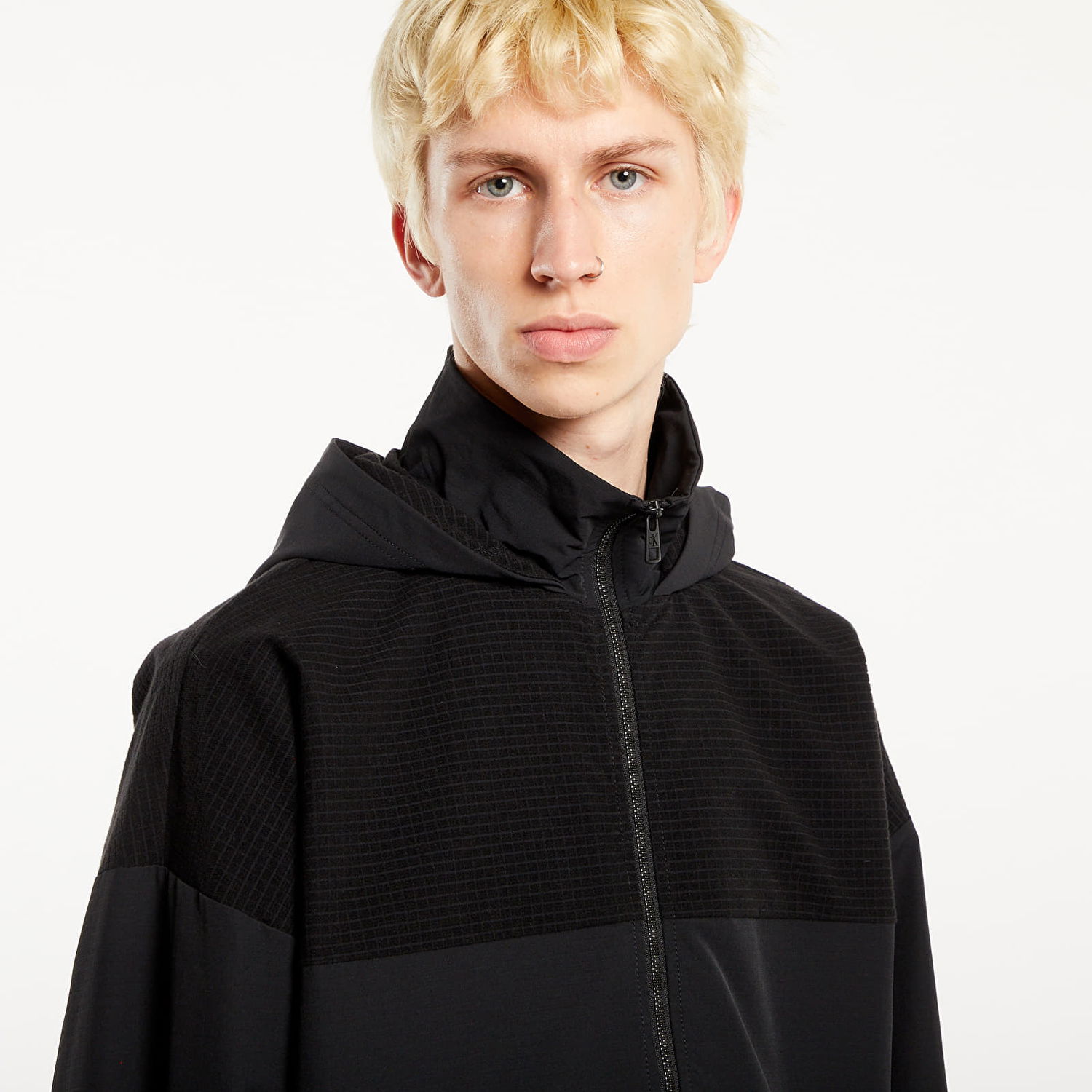Jacka CALVIN KLEIN Tech. Grid Zip Through Jacket Black Svart | J30J325625 BEH, 1