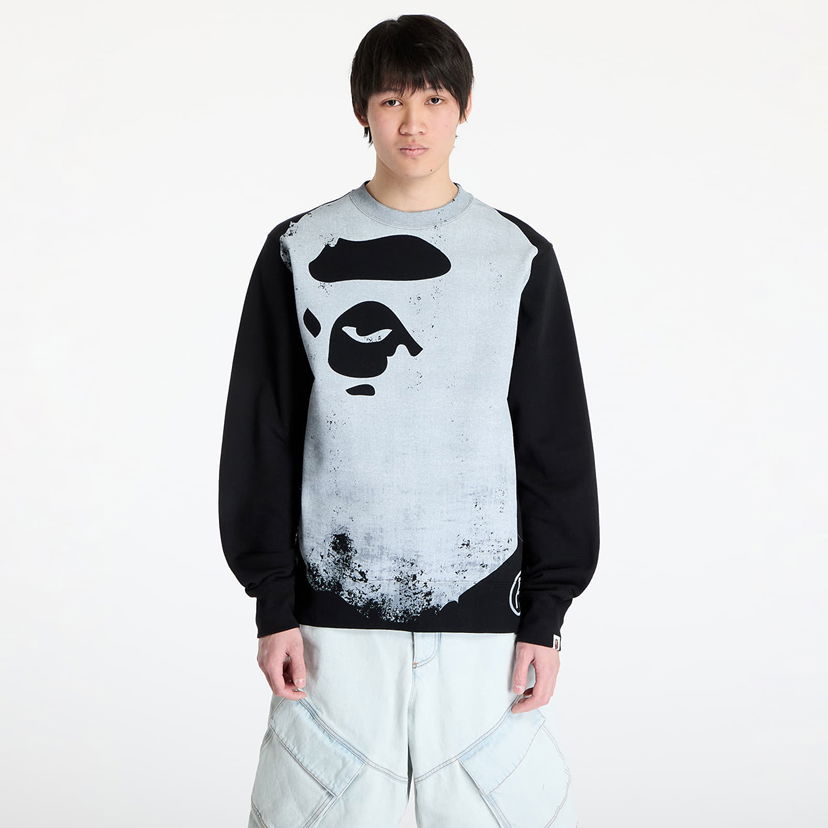Sweatshirt BAPE A BATHING APE Ape Head Over Print Crewneck Sweatshirt Svart | 001SWK801006M BLK