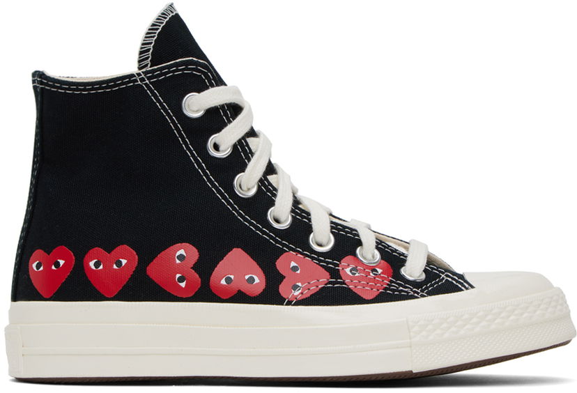 T-shirt Comme des Garçons COMME des GARÇONS PLAY Chuck 70 Multi Heart Svart | K127
