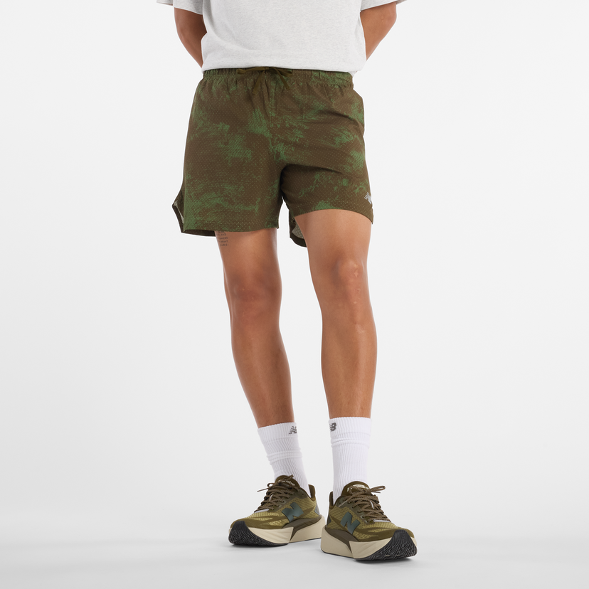 Shorts New Balance Patterned Performance Shorts Grön | NBMS43285WDL