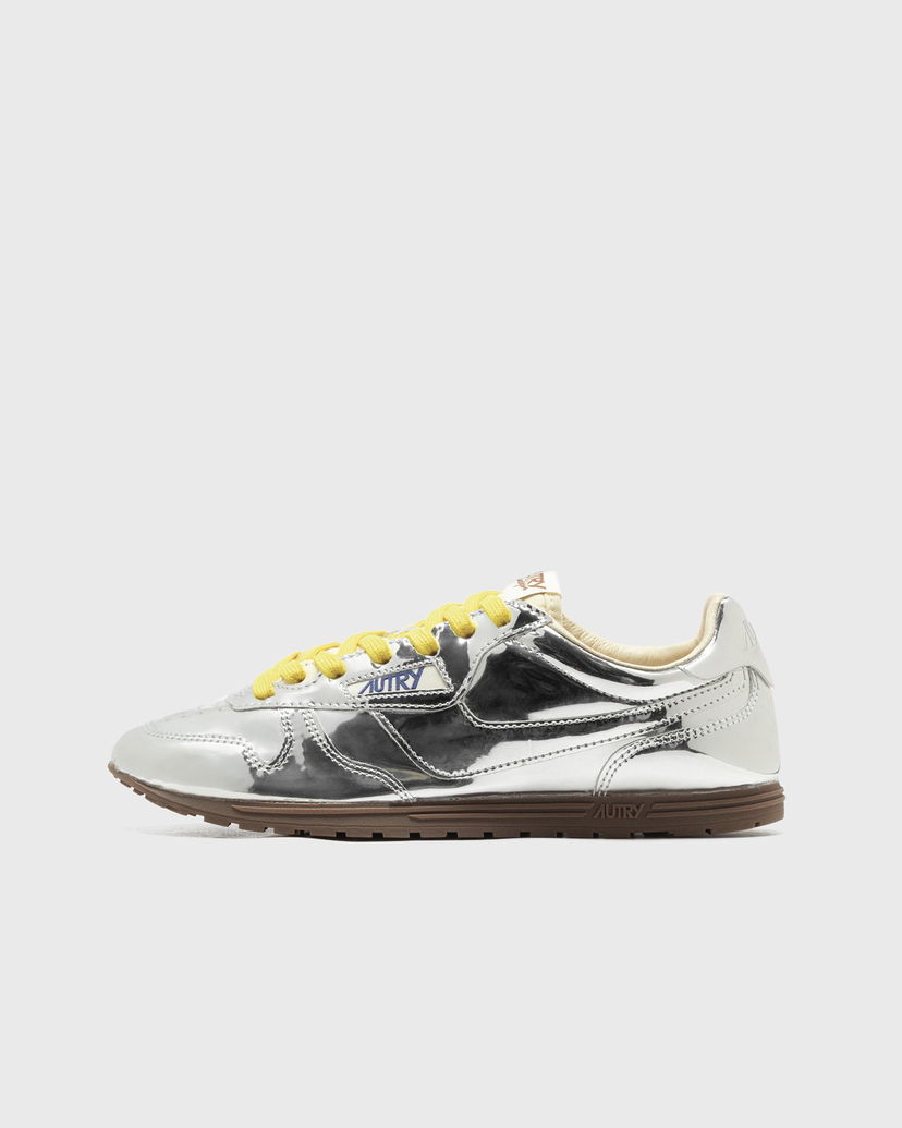 Sneakers och skor Autry WMNS WINDSPIN LOW Metallisk | WSLWRY01
