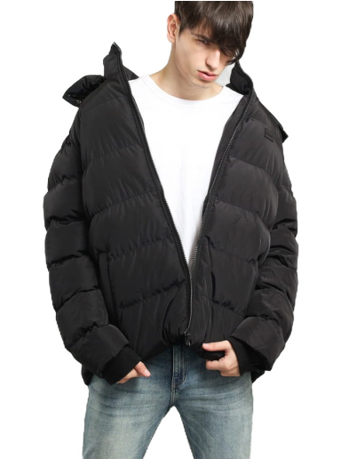 Pufferjacka Urban Classics Hooded Puffer Jacket Svart | TB1807 černá