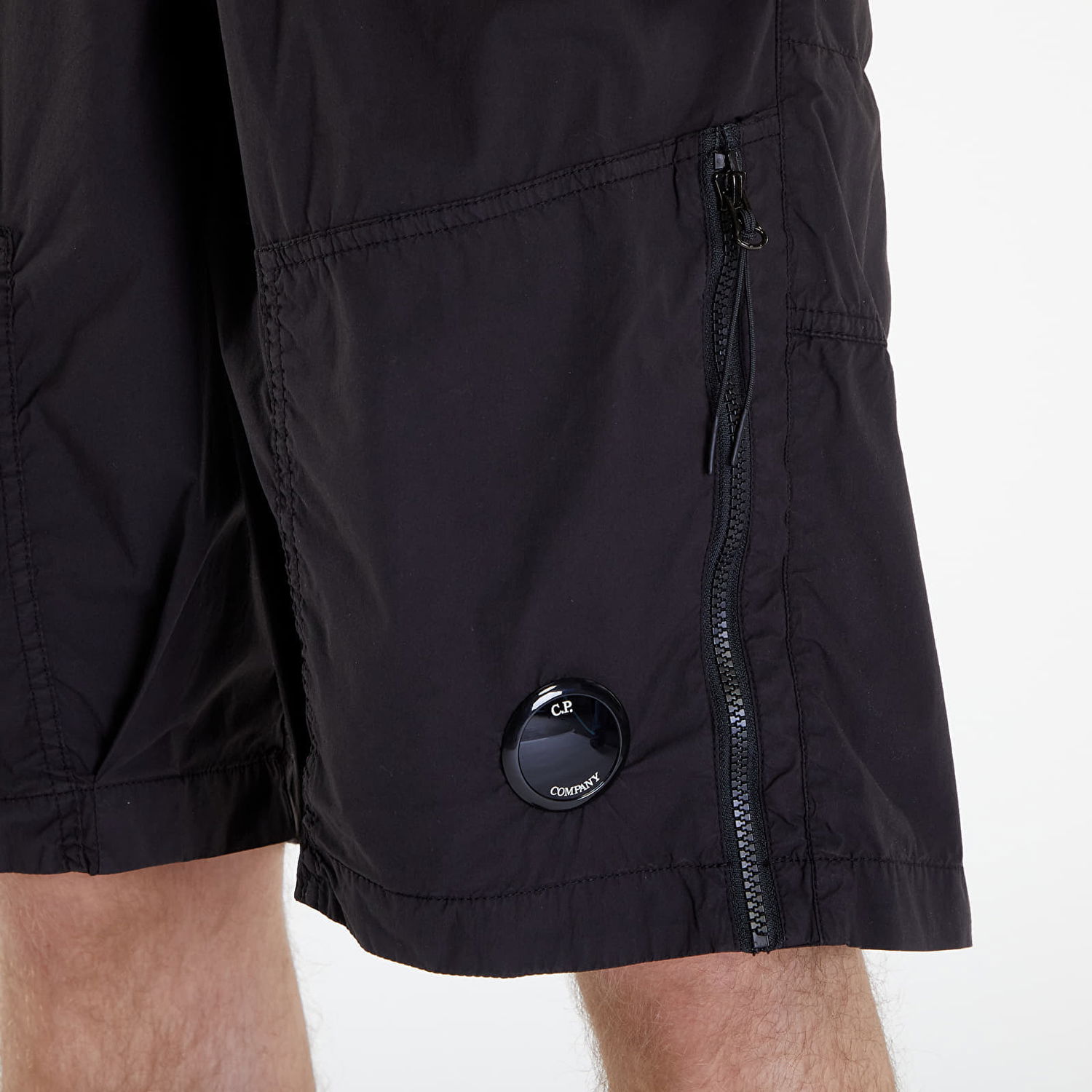 Cargo byxor C.P. Company Cargo Shorts Black Svart | 16CMBE073A006439G-999, 1