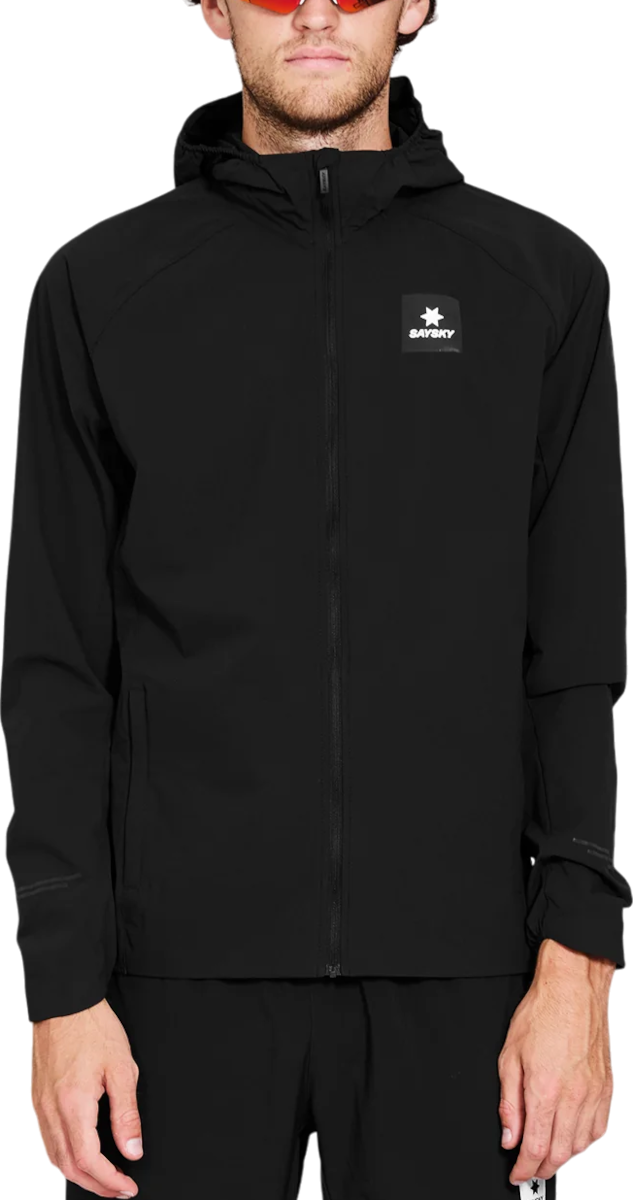 Vindjacka Saysky Saysky Clean Pace Hooded Jacket Svart | xmrja20c901