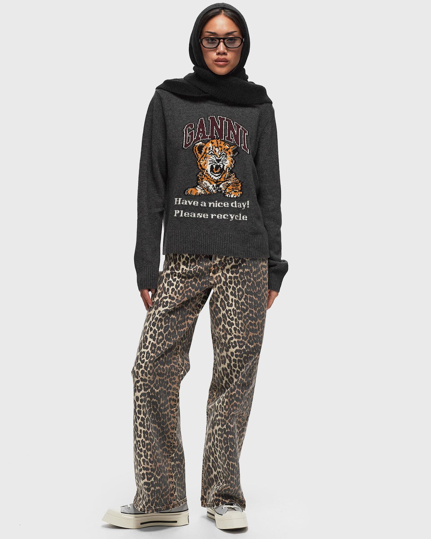 Sweatshirt GANNI Graphic Wool Mix Tiger Crewneck Svart | K2278-084, 1