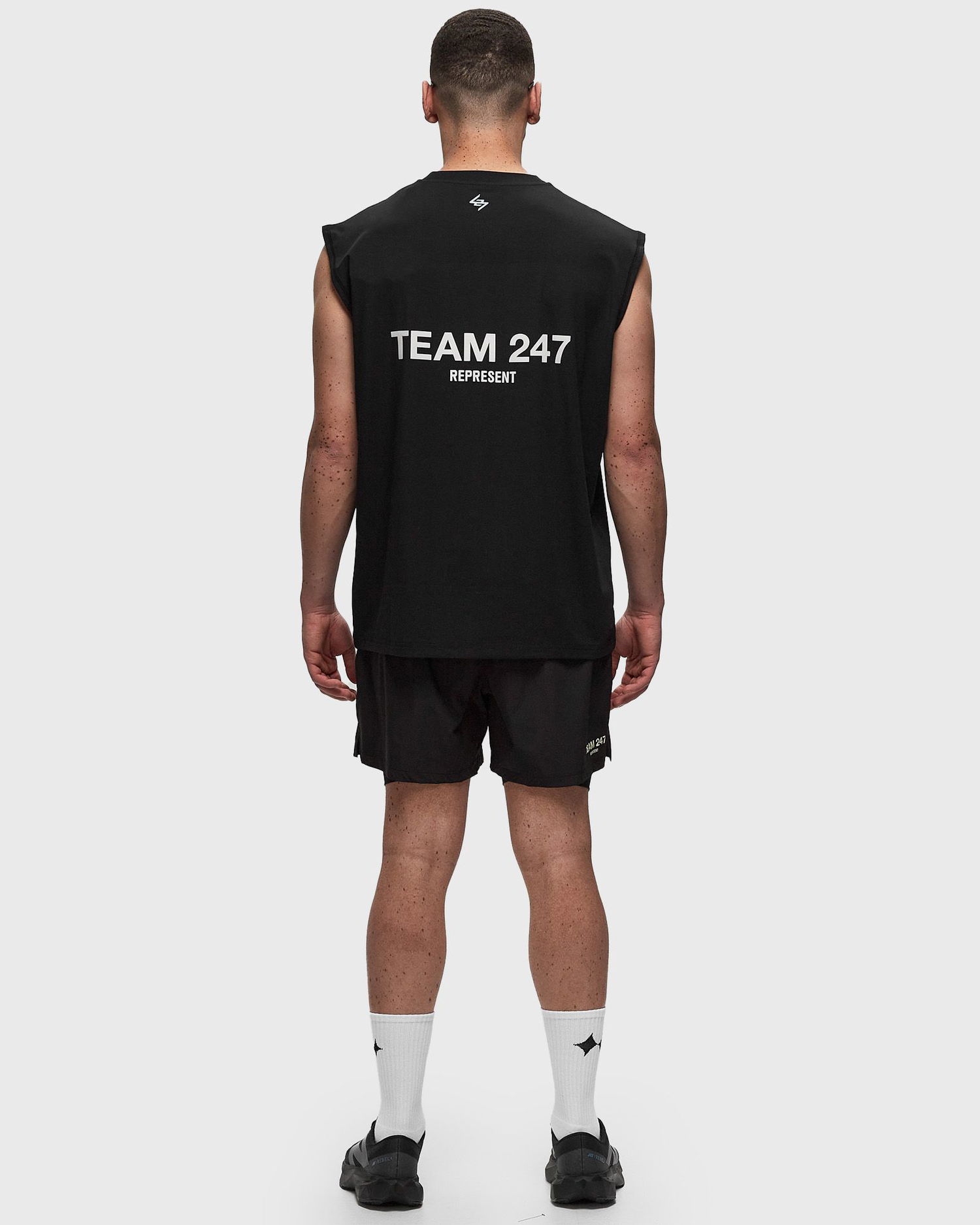 Linne Represent Clo Represent TEAM 247 OVERSIZED TANK Svart | 247M454-01, 1