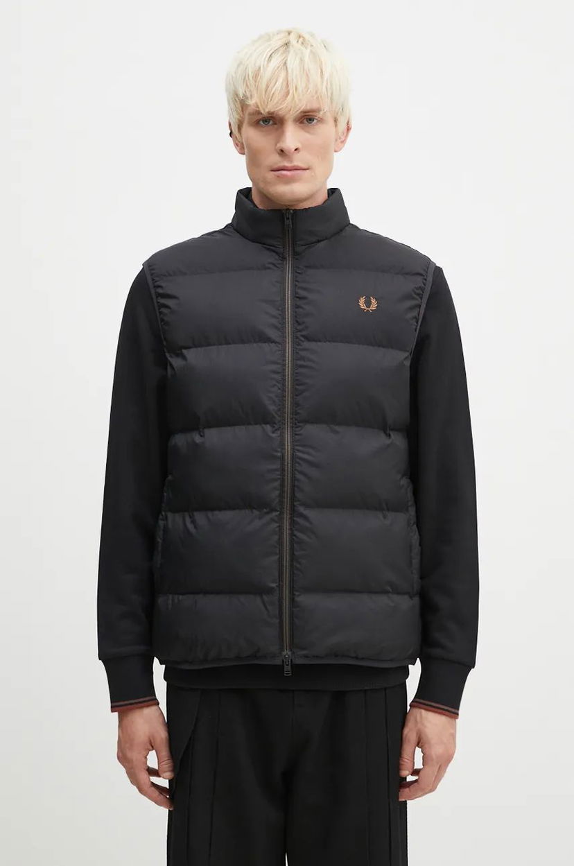 Väst Fred Perry Insulated Gilet Vest Svart | J8522.102