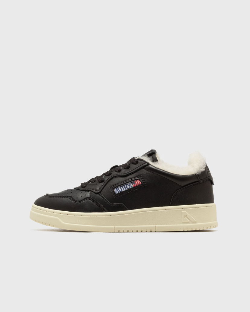 Sneakers och skor Autry Medalist Low Svart | AULWSR04