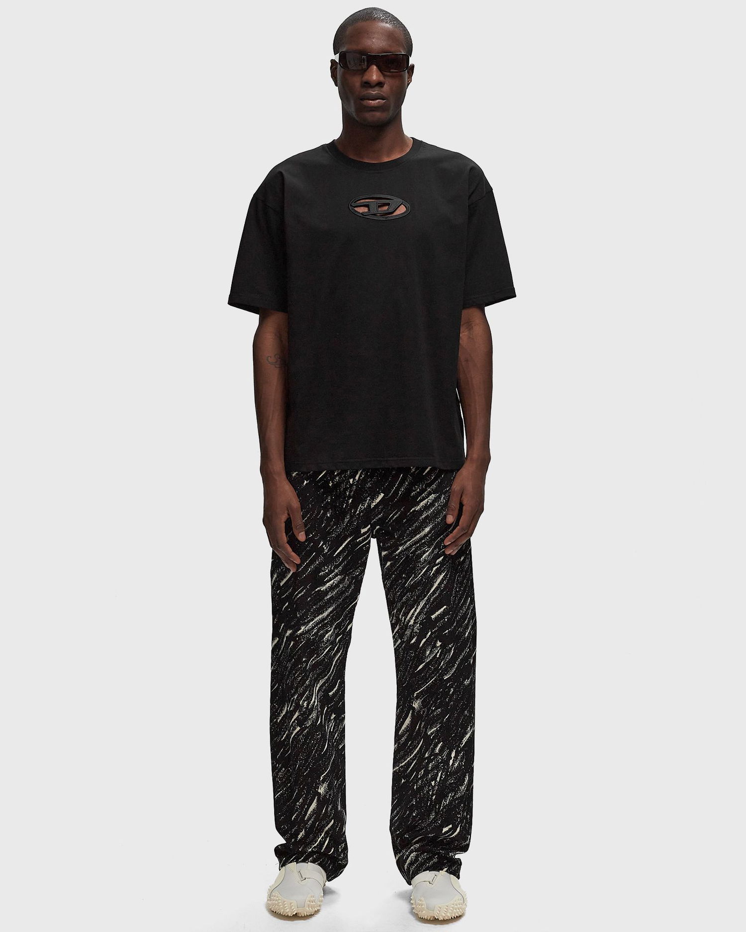 Jeans Marni Abstract Print Casual Trousers Svart | PUJU0021A0-CRN99, 1