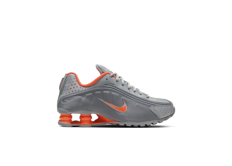 Sneakers och skor Nike Shox R4 Grå | CW2626-001