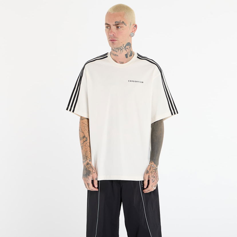 T-shirt adidas Originals T-Shirt by Consortium Three Stripes Vit | KF1993