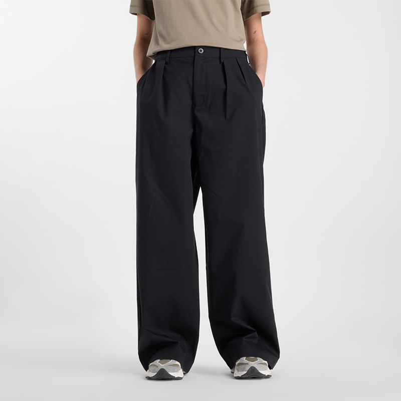 Byxor New Balance Wide Leg Pleated Trousers Svart | NBWP51538BK