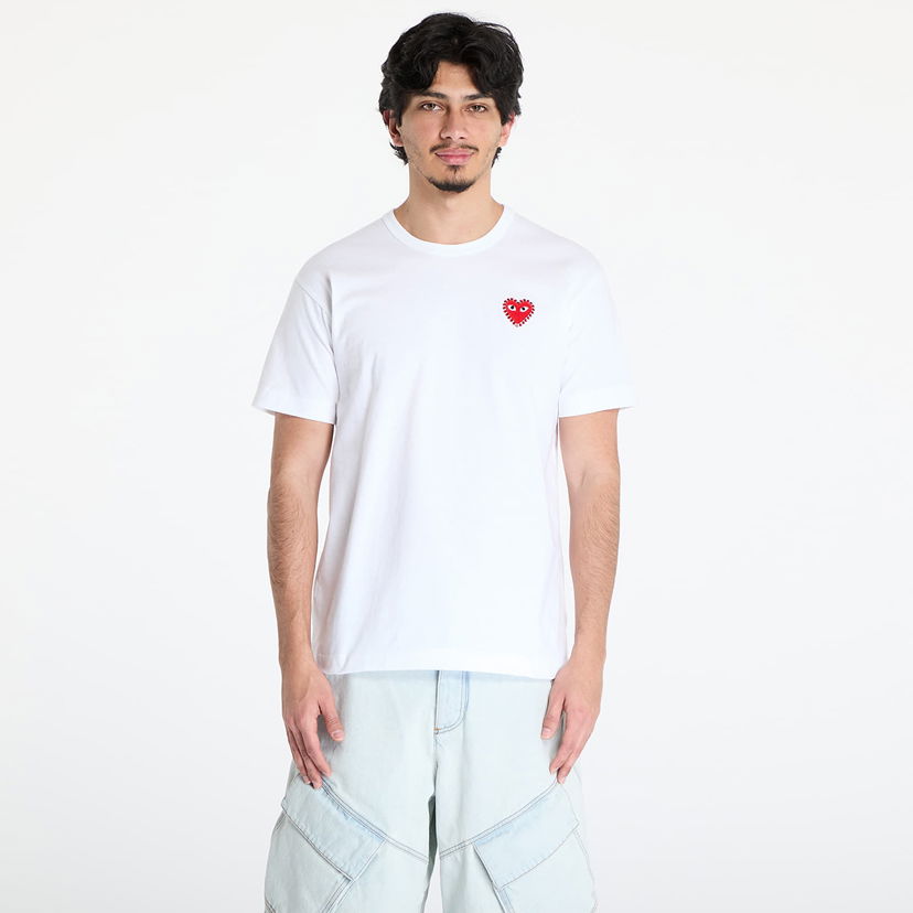 T-shirt Comme des Garçons Comme des Garçons PLAY Emblem Rhinestone T-Shirt Vit | AX-T801 WHITExRED