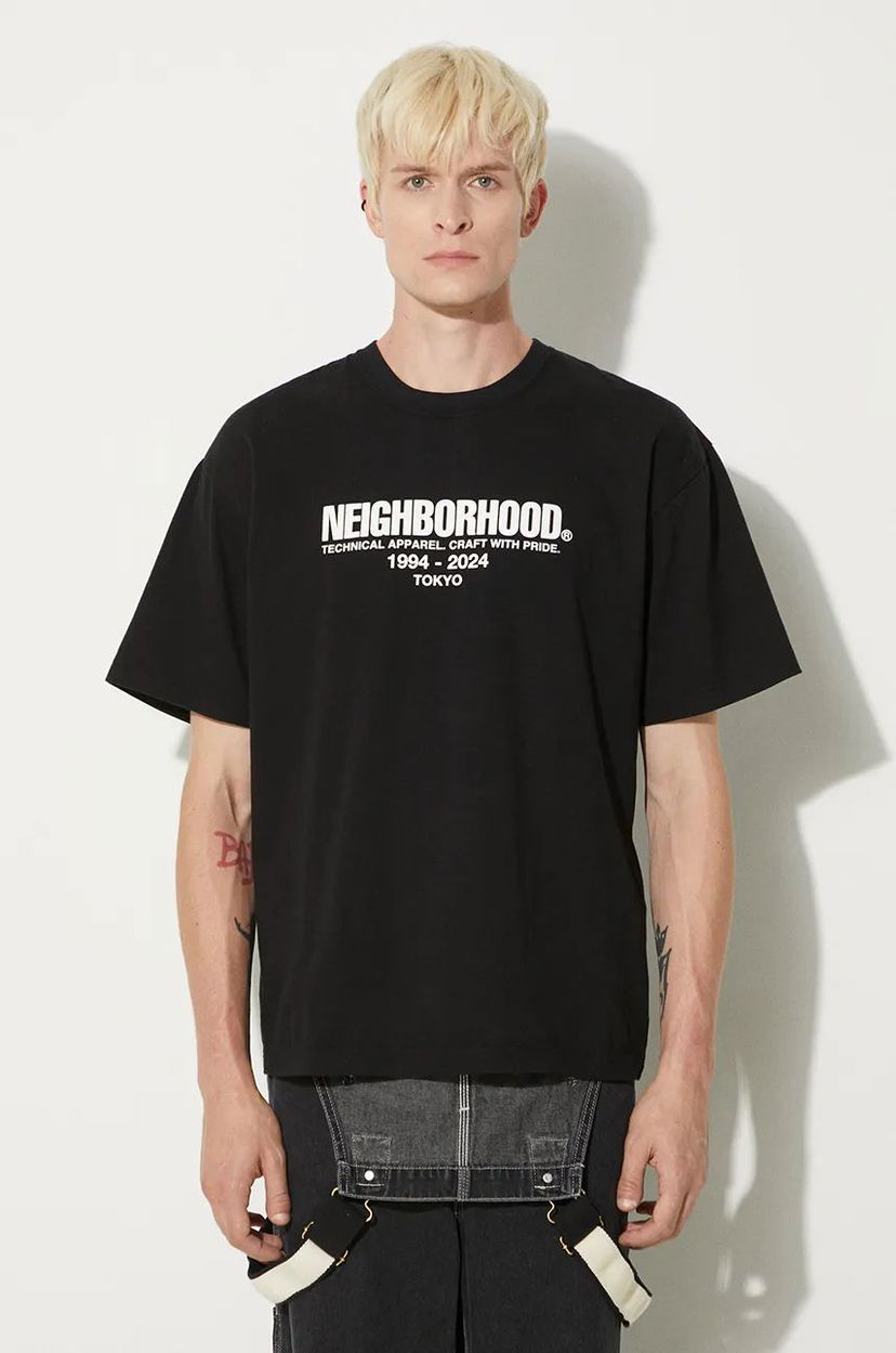 T-shirt Neighborhood T-Shirt With Print Svart | 241PCNH.ST02