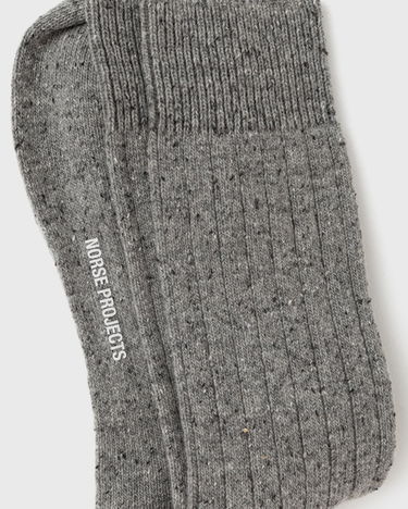 Strumpor NORSE PROJECTS Bjarki Neps Wool Rib Sock Grå | N82-0008-1500, 1