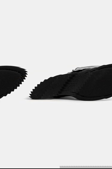 Sneakers och skor Maison Margiela MM6 Maison Margiela Tall Leather Boots with Buckle and Flat Heel Svart | S66WW0100.P7431.T8013, 4