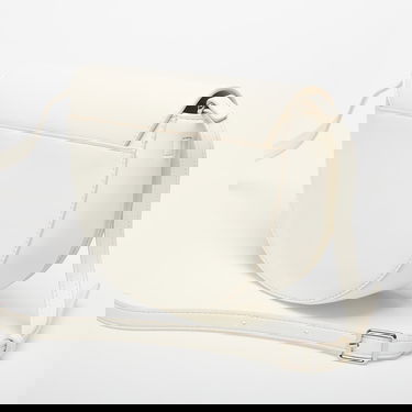 Axelväska CALVIN KLEIN Calvin Klein Bold Ck Saddle Crossbody Bag Vit | LV04F3221G FUP, 2