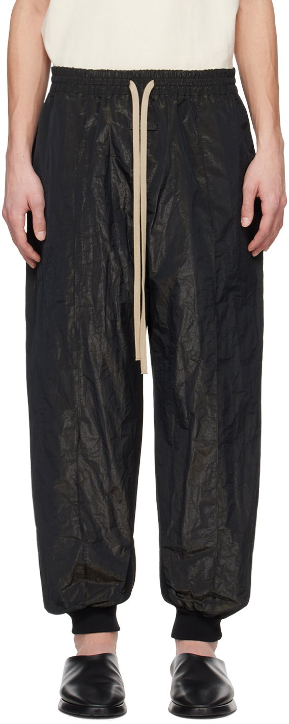 Träningsbyxor Fear of God Black Pintuck Track Pants Svart | FG840-371WRP