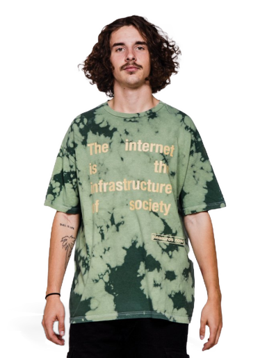 T-shirt Pleasures Internet Dyed T-Shirt Grön | P21F049