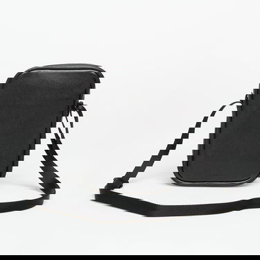 Axelväska Fred Perry FRED PERRY Scotchgrain Leather Side Bag Svart | L1189 102, 1