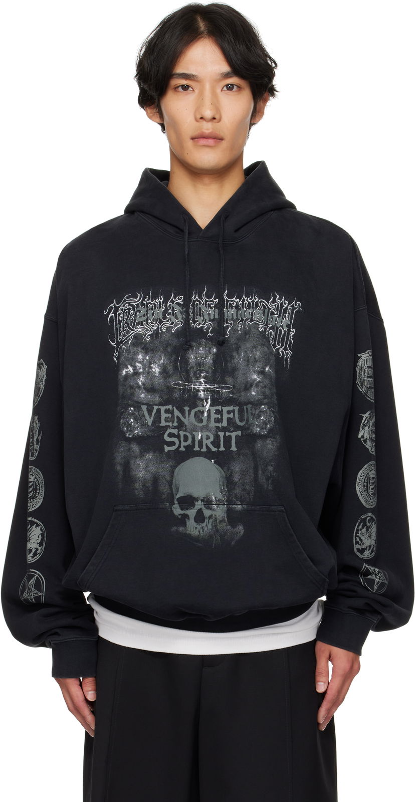 Sweatshirt VETEMENTS Vetements Cradle of Filth 'Vengeful Spirit' Oversized Hoodie Svart | UCF76HD650M