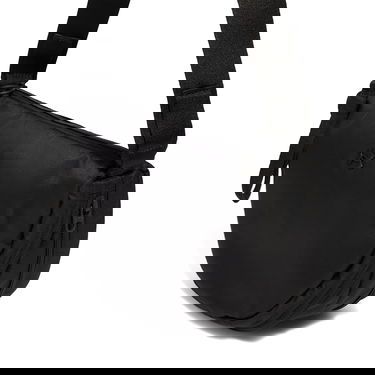 Axelväska Under Armour Studio Luna Shoulder Bag Svart | 1388927-001, 5