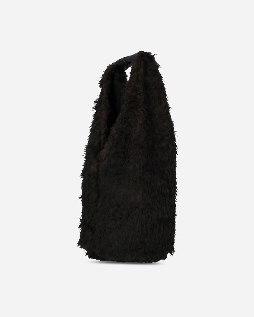 Axelväska OUR LEGACY Faux Fur Shoulder Bag Svart | A4258DO 001