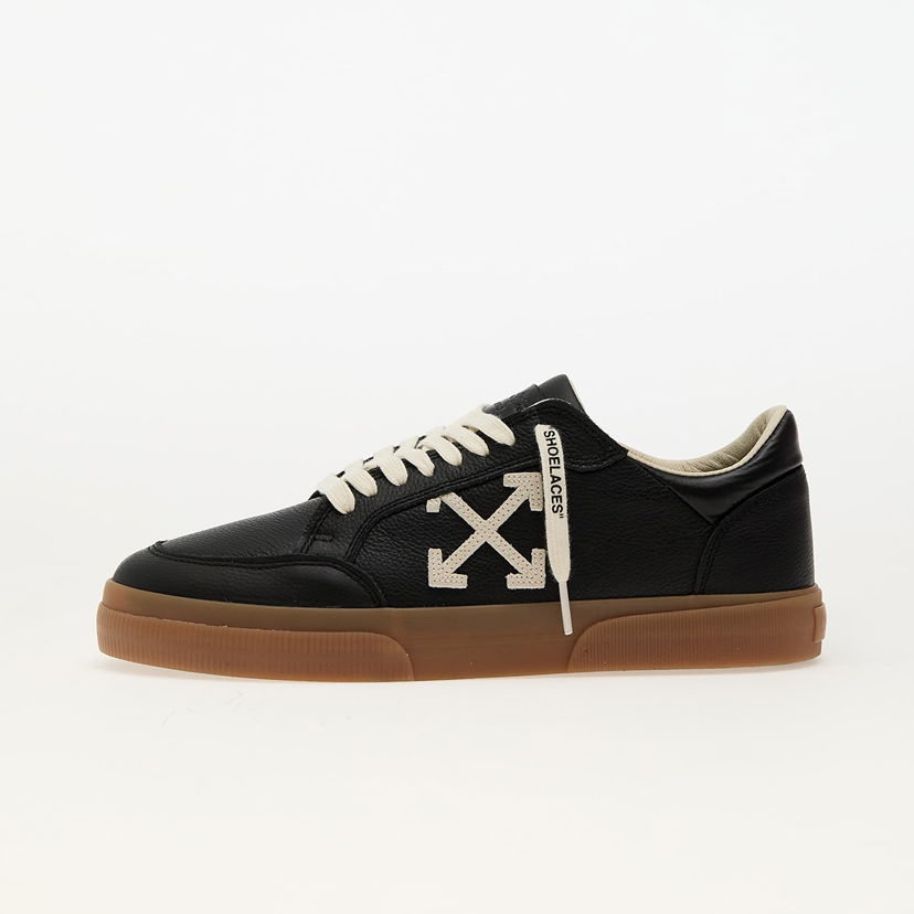 Sneakers och skor Off-White Off-White New Low Vulcanized Svart | OMIA293S25LEA001100B
