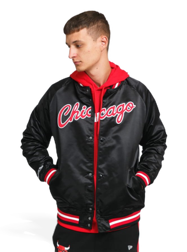 Bomberjacka Mitchell & Ness Bomber NBA Lightweight Satin Jacket Bulls Svart | 18013