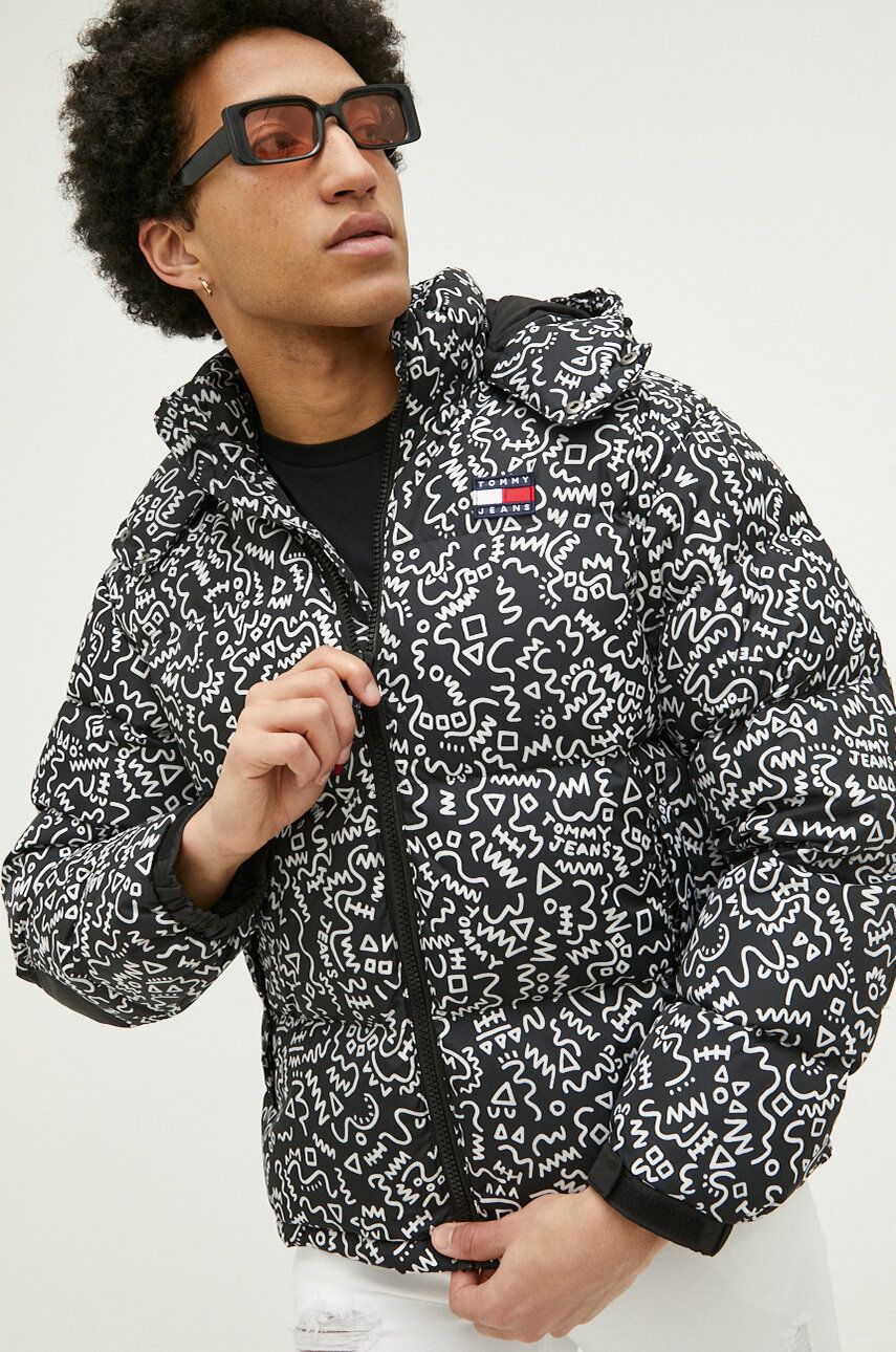 Pufferjacka Tommy Hilfiger Alaska Doodle Print Oversized Puffer Jacket Flerfärgad | DM0DM15389.PPYX, 0