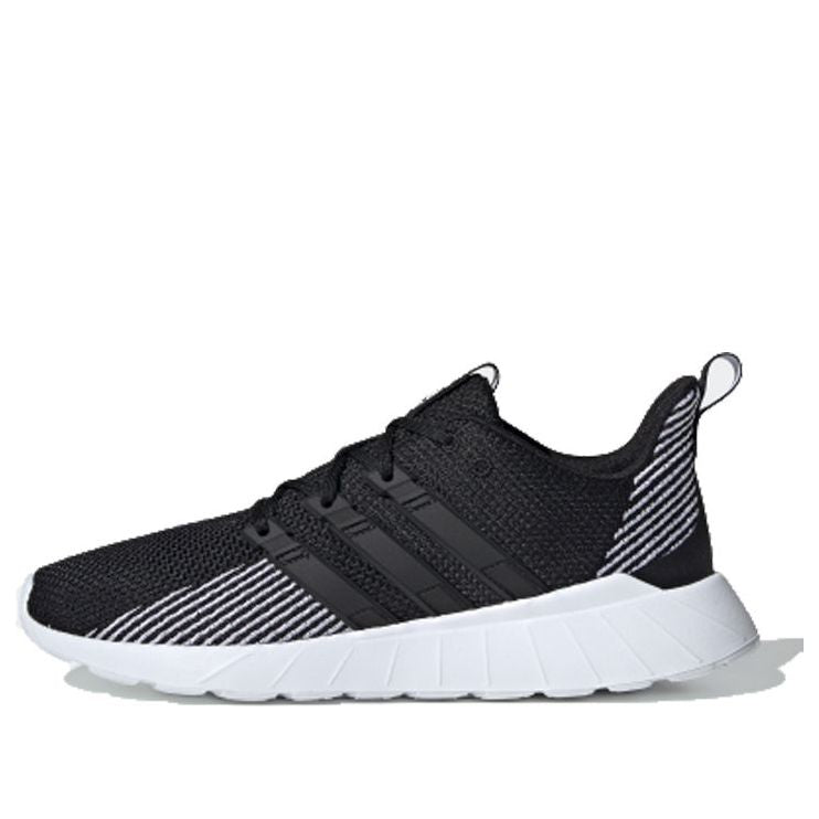 Sneakers och skor adidas Originals Questar Flow Svart | EE8202