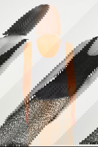 Linne GANNI GANNI Smocked Tie-String Top Svart | W0565, 2