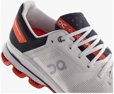 Sneakers och skor On Running Cloudsurfer Vit | 54.99218, 4